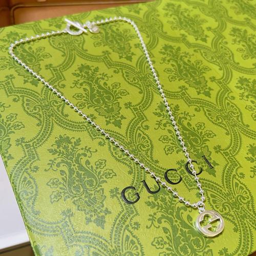 グッチ アクセサリー