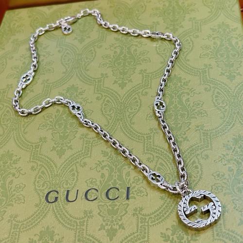 グッチ アクセサリー