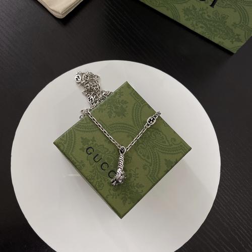 グッチ アクセサリー