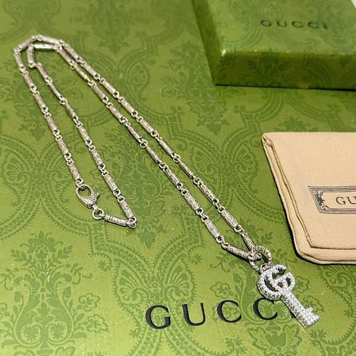 グッチ アクセサリー