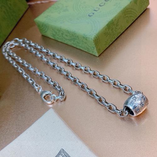 グッチ アクセサリー