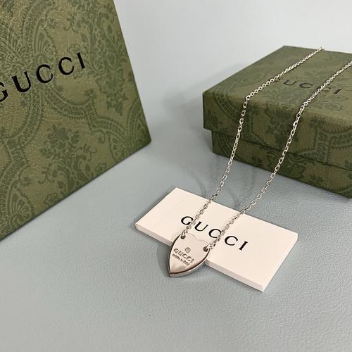 グッチ アクセサリー