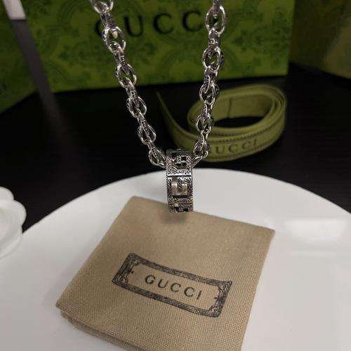 グッチ ネックレス