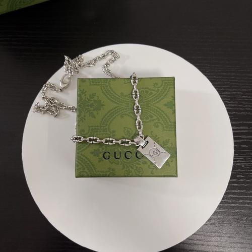 グッチ ネックレス