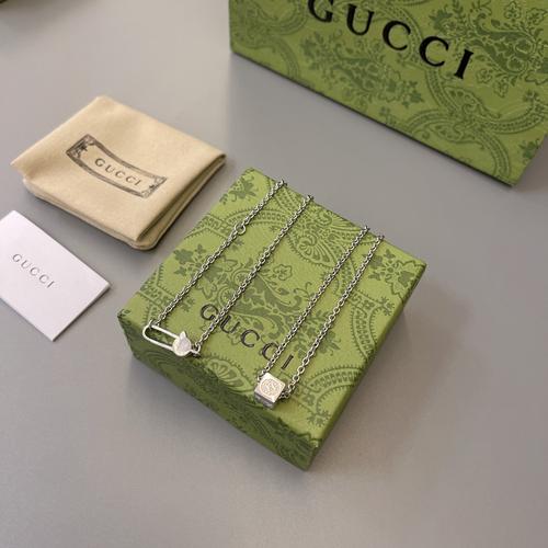 グッチ ネックレス