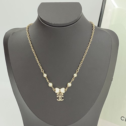 シャネル ピアス