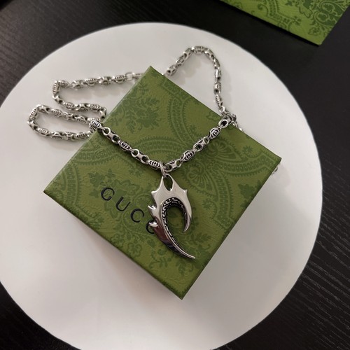 グッチ アクセサリー
