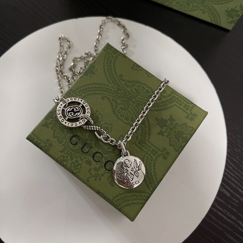 グッチ アクセサリー
