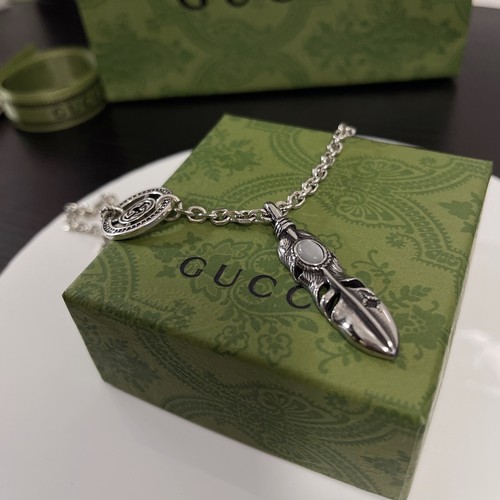 グッチ アクセサリー