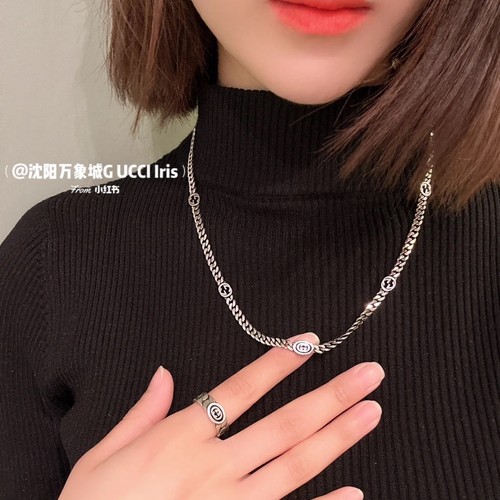 グッチ アクセサリー