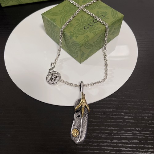 グッチ アクセサリー