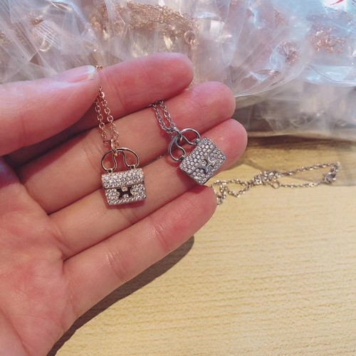 エルメス ピアス