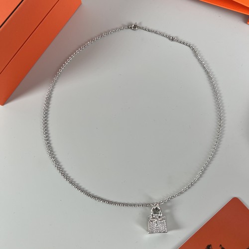 エルメス ピアス