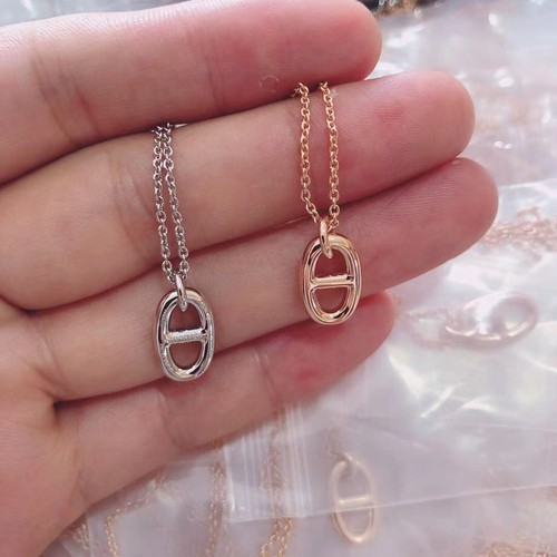 エルメス ピアス