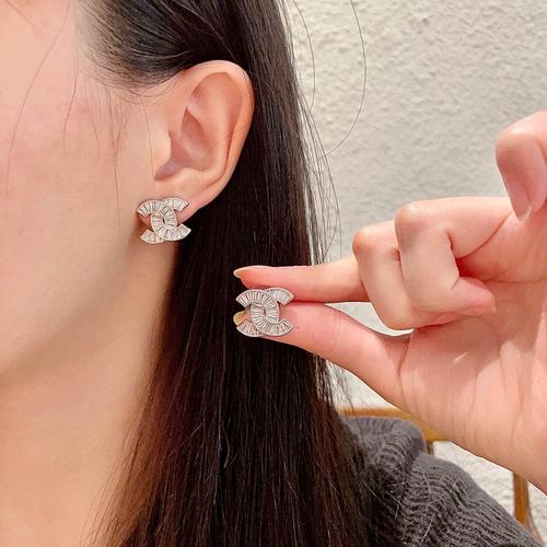 シャネル ピアス