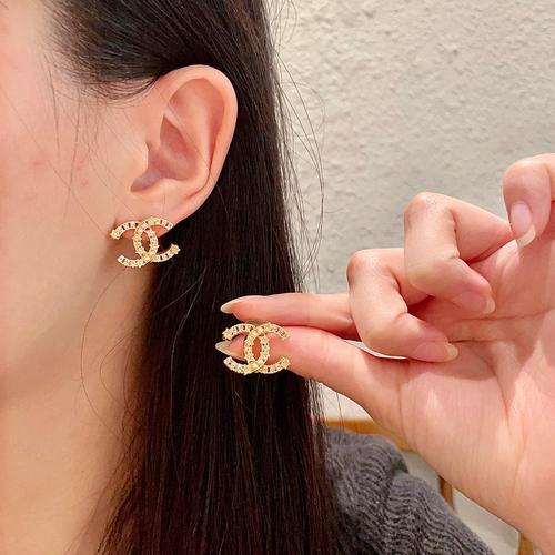 シャネル ピアス