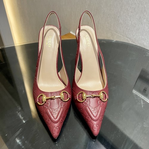 グッチ サンダル