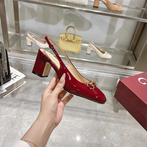 グッチ サンダル