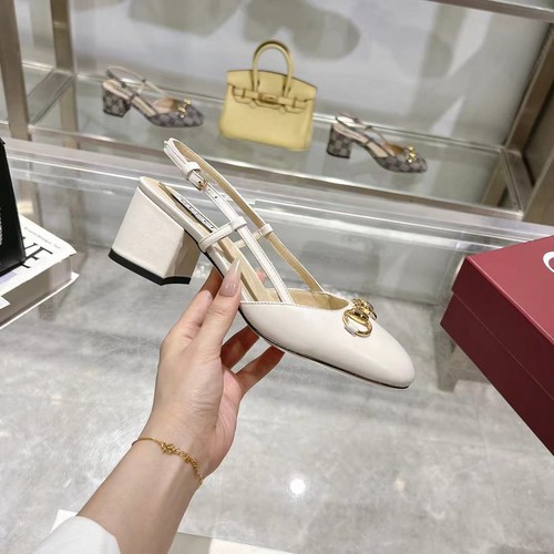 グッチ サンダル