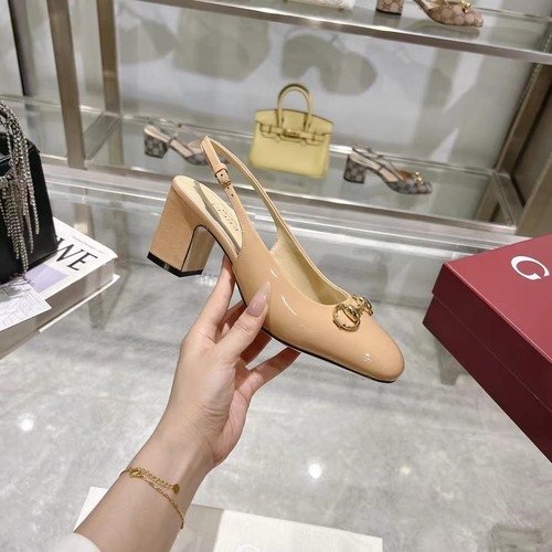 グッチ サンダル