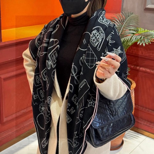 シャネル マフラー