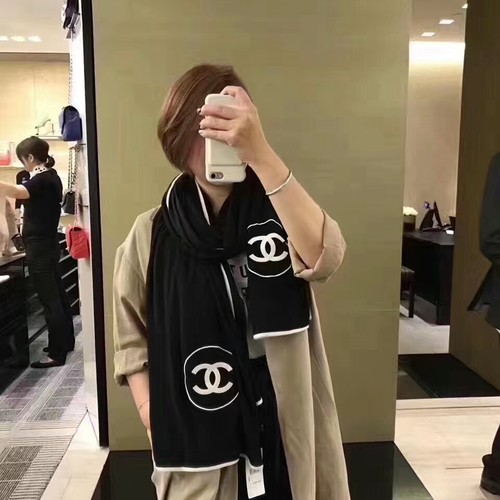 シャネル マフラー