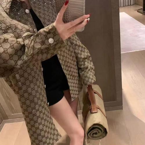 グッチ 服