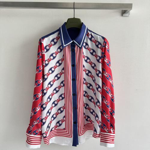グッチ 服