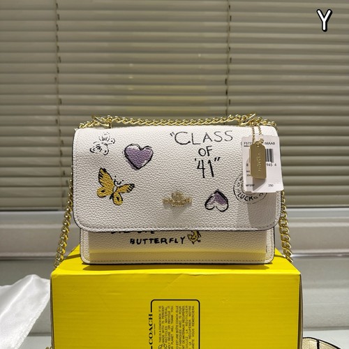 コーチ ショルダーバッグ