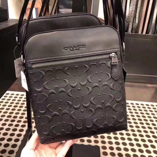 コーチ ショルダーバッグ