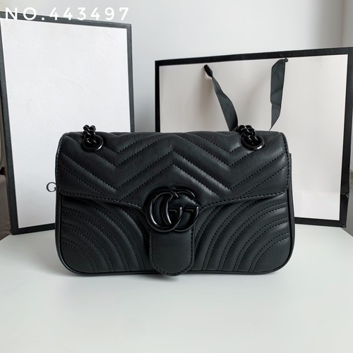 グッチ ショルダーバッグ