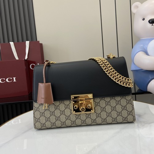 グッチ ショルダーバッグ