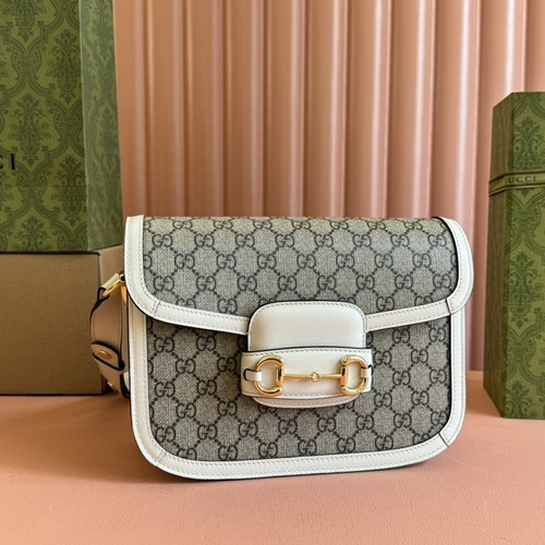 グッチ ショルダーバッグ