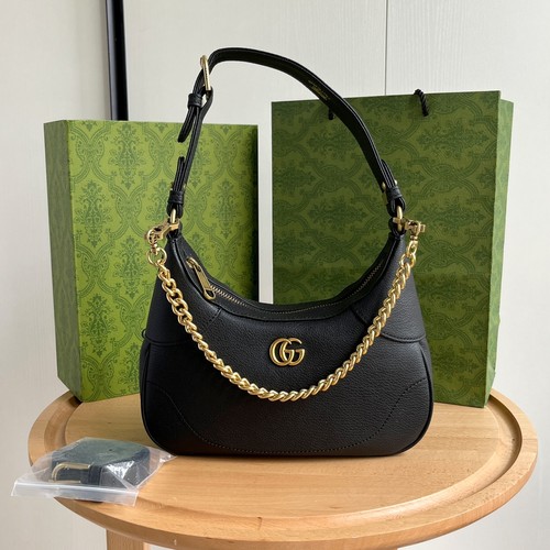 グッチ ショルダーバッグ