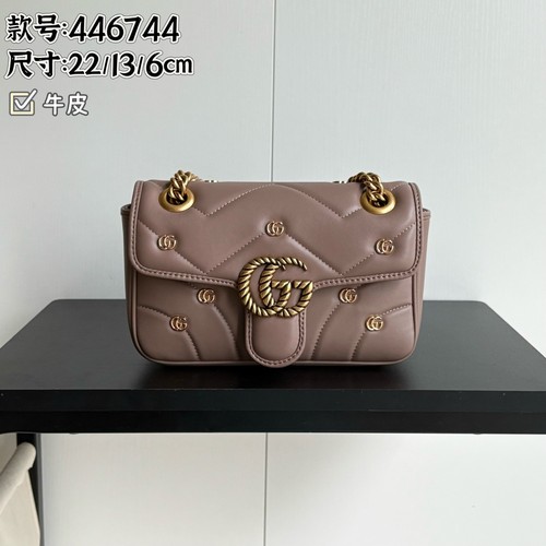グッチ ショルダーバッグ