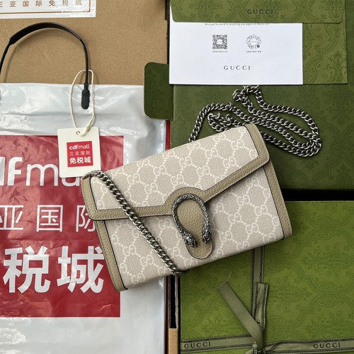 グッチ ショルダーバッグ
