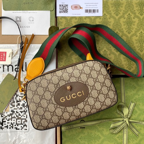 グッチ ショルダーバッグ