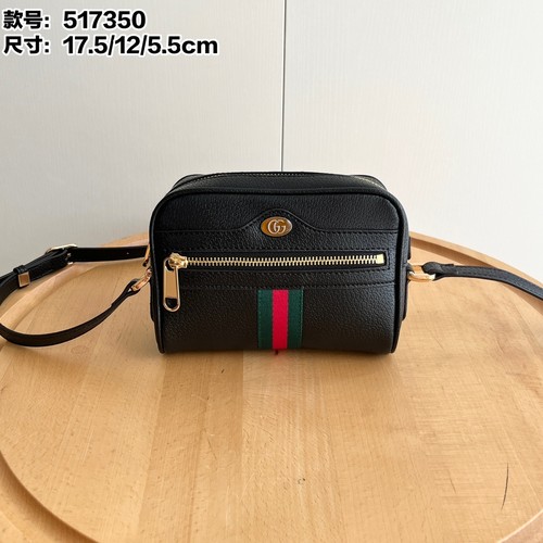 グッチ ショルダーバッグ