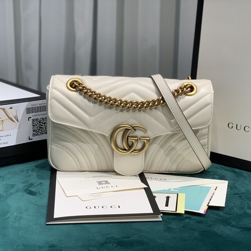 グッチ ショルダーバッグ
