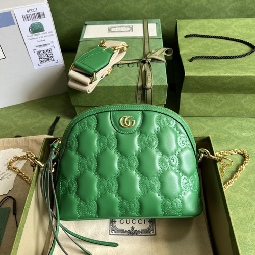 グッチ ショルダーバッグ