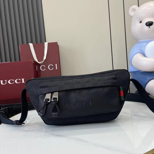 グッチ ショルダーバッグ