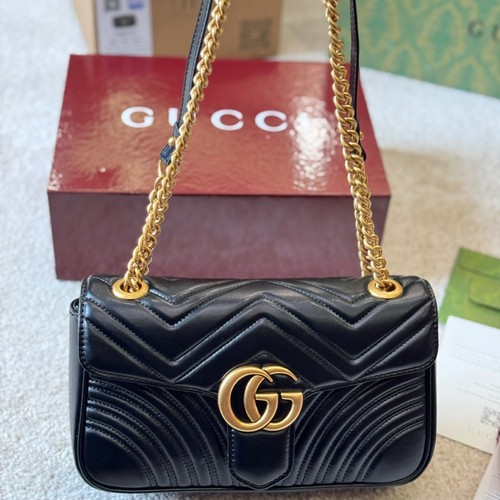 グッチ ショルダーバッグ