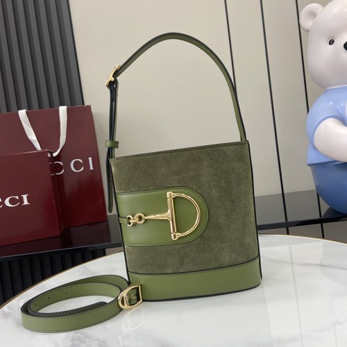 グッチ ショルダーバッグ