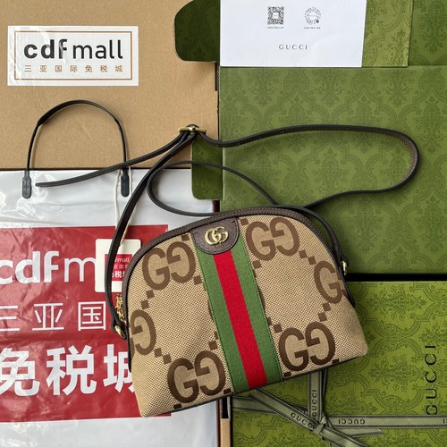 グッチ ショルダーバッグ