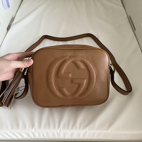 グッチ ショルダーバッグ