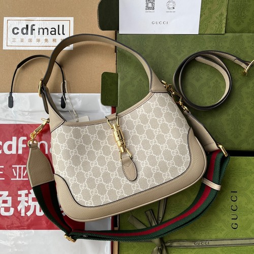 グッチ ショルダーバッグ