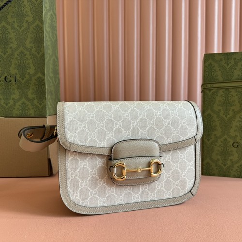 グッチ ショルダーバッグ