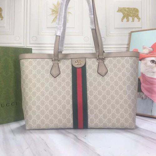 グッチ ショルダーバッグ