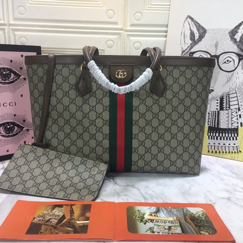 グッチ ショルダーバッグ