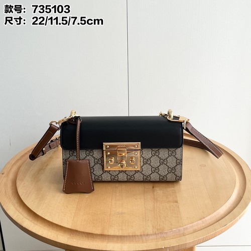 グッチ ショルダーバッグ